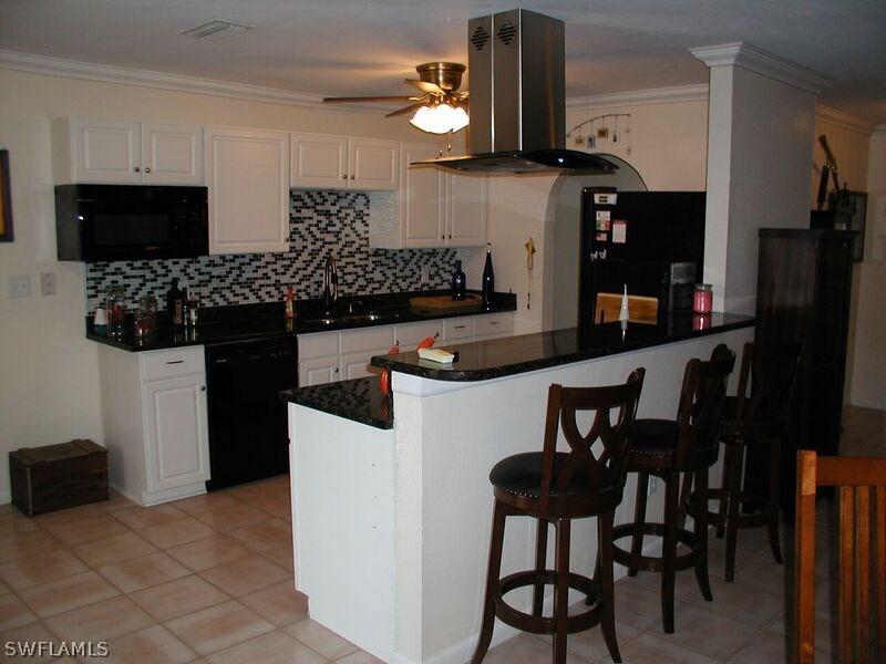 1308 SE 17th St., Cape Coral, FL 33990