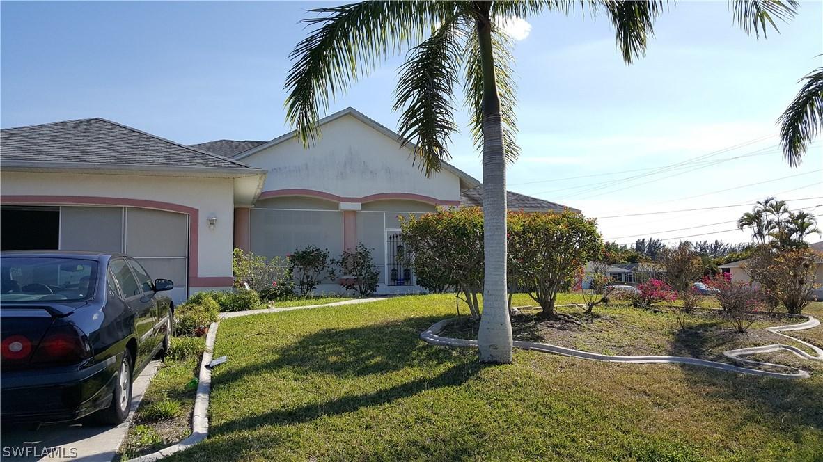 216 SE 14th St., Cape Coral, FL 33990