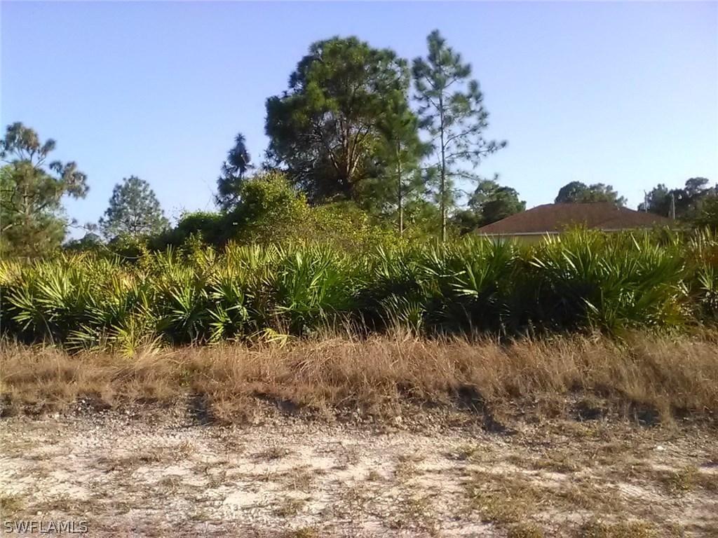 3803 7th St., Lehigh Acres, FL 33971