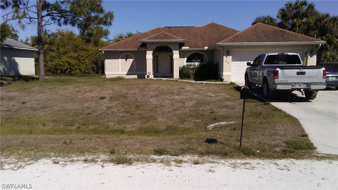 419 Naples Ave., Lehigh Acres, FL 33974