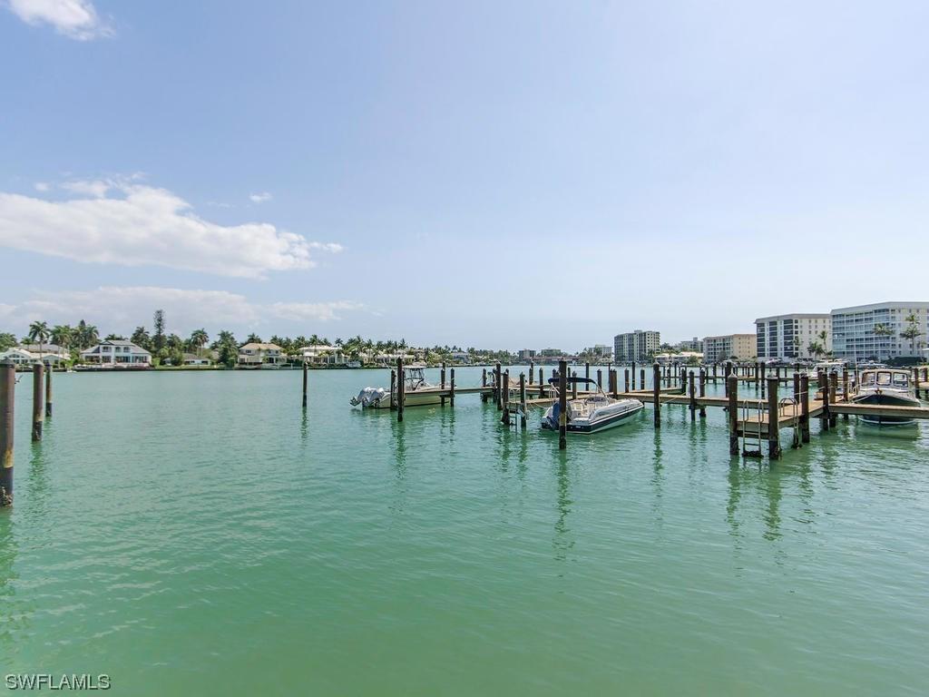 222 Harbour Dr. #202, Naples, FL 34103