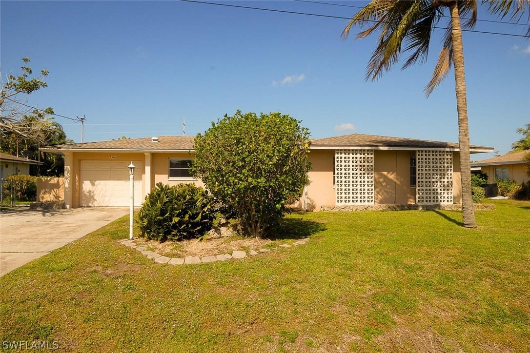 3346 SE 16th Pl., Cape Coral, FL 33904