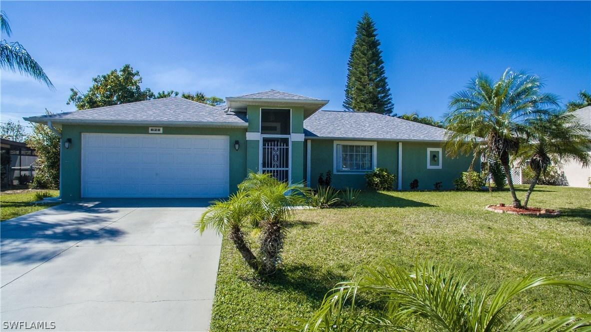 624 SE 19th Ln., Cape Coral, FL 33990