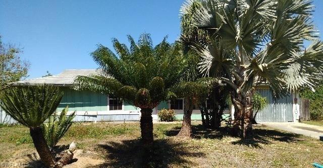 3402 4th St., Lehigh Acres, FL 33976
