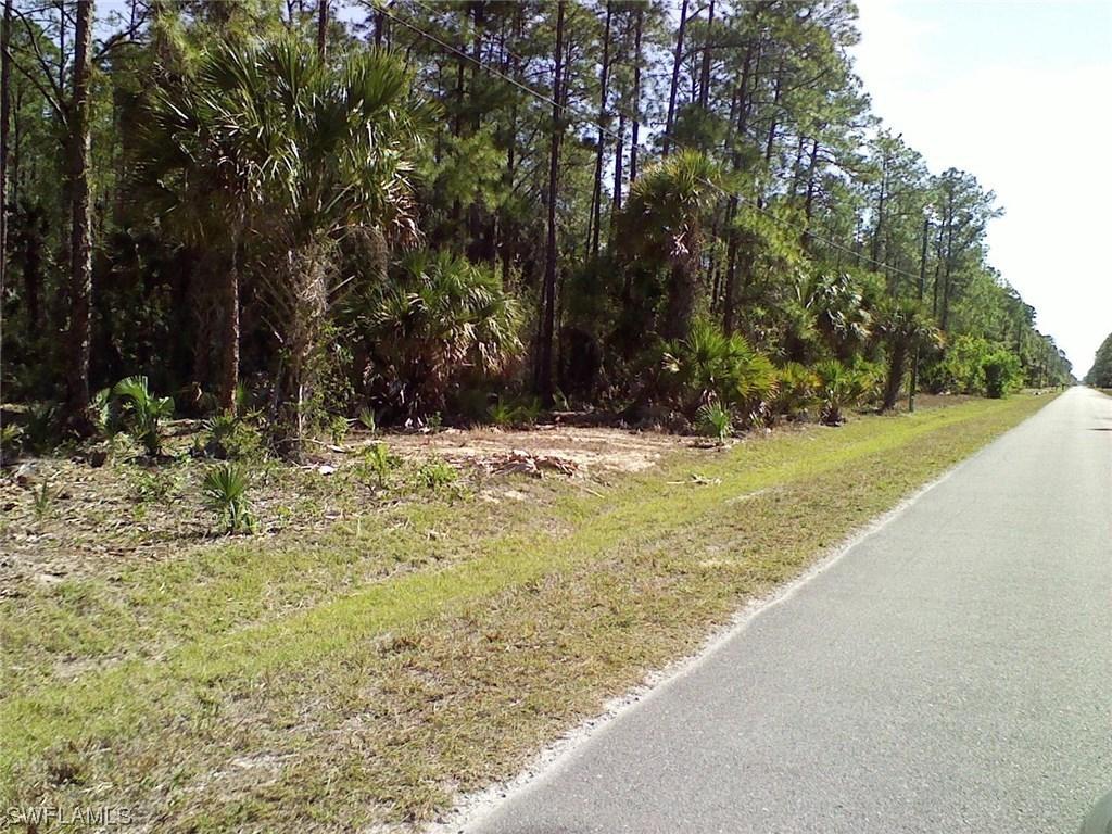 471 12th Ave., Naples, FL 34120