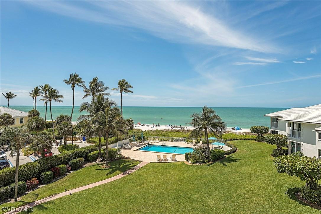 2701 Gulf Shore Blvd. #303, Naples, FL 34103