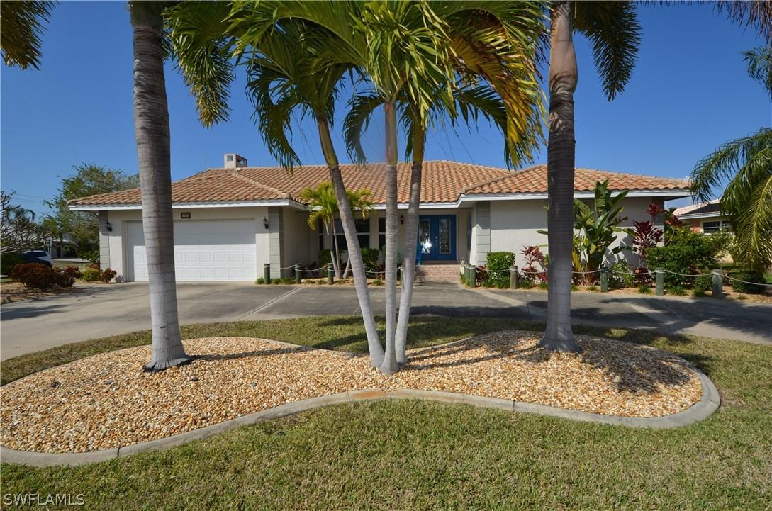 195 Bayshore Ct., Punta Gorda, FL 33950