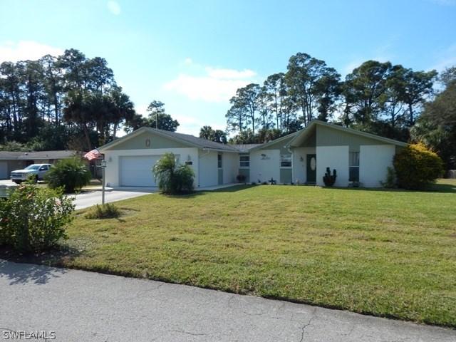 217 Lake Ave., Lehigh Acres, FL 33936
