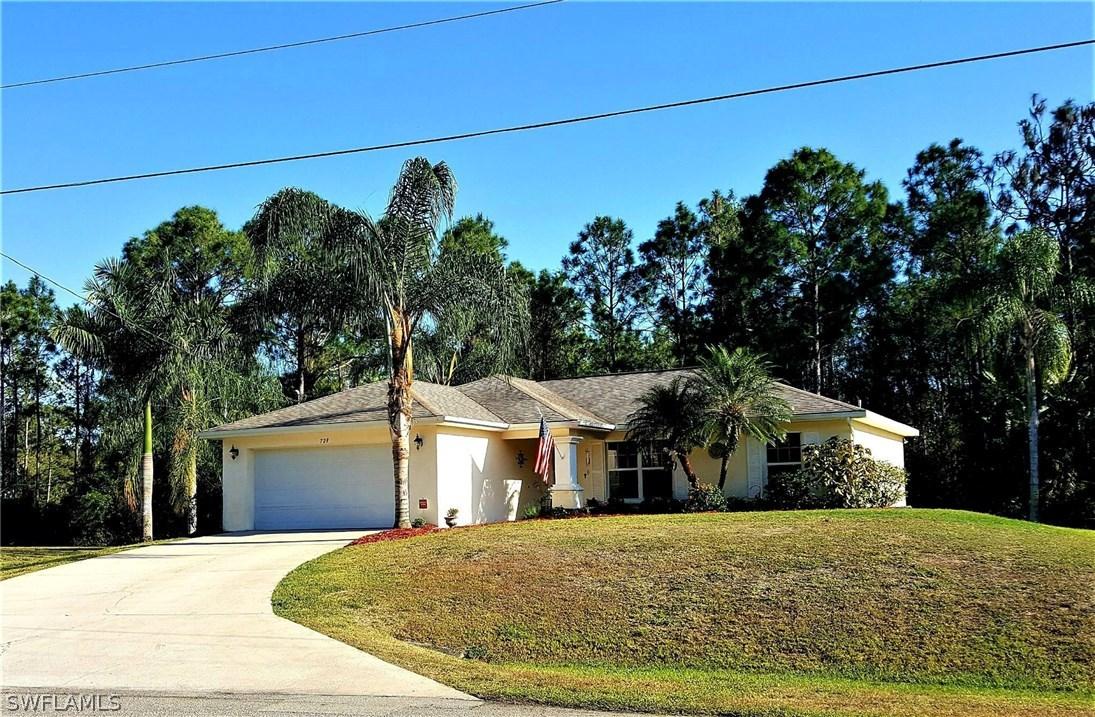 729 Brannen Ave., Lehigh Acres, FL 33974