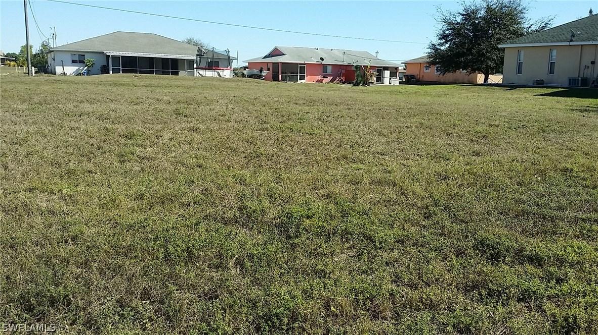 4612 SW 8th Ct., Cape Coral, FL 33914