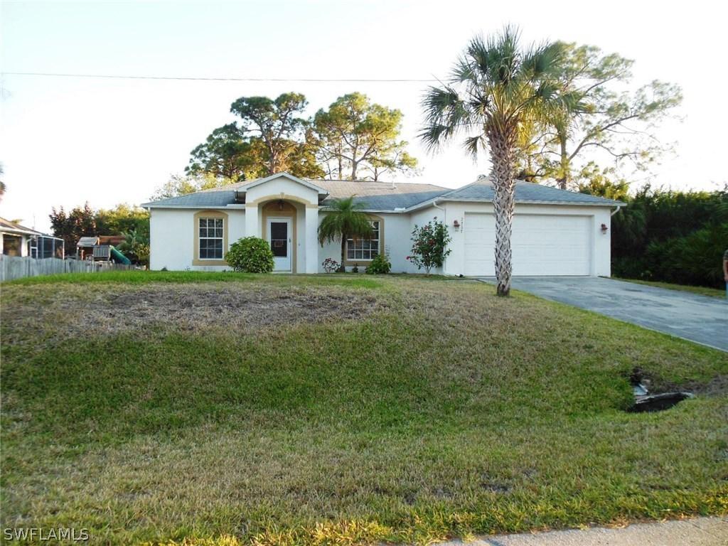 2717 9th St., Lehigh Acres, FL 33976