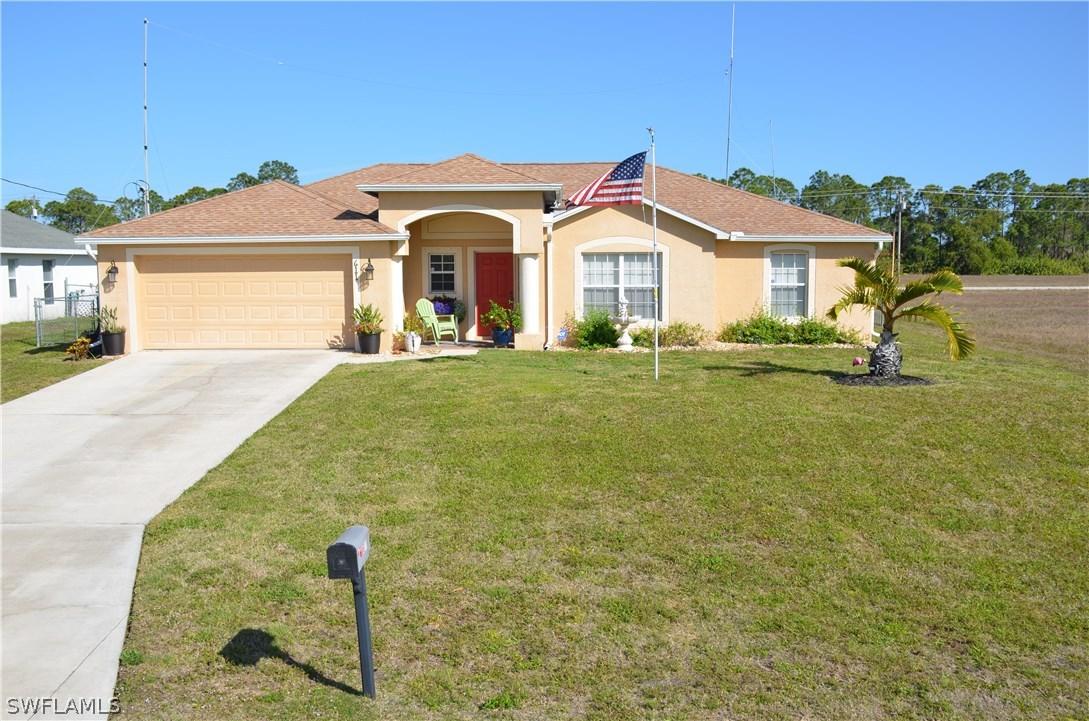 611 NW 32nd St., Cape Coral, FL 33993