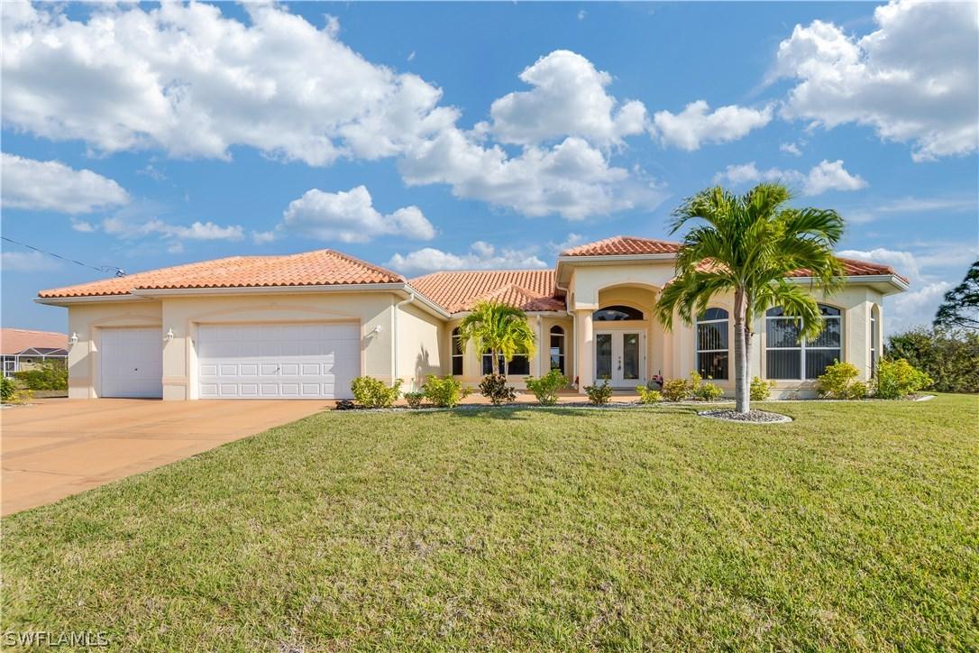 3315 NW 17th Ln., Cape Coral, FL 33993