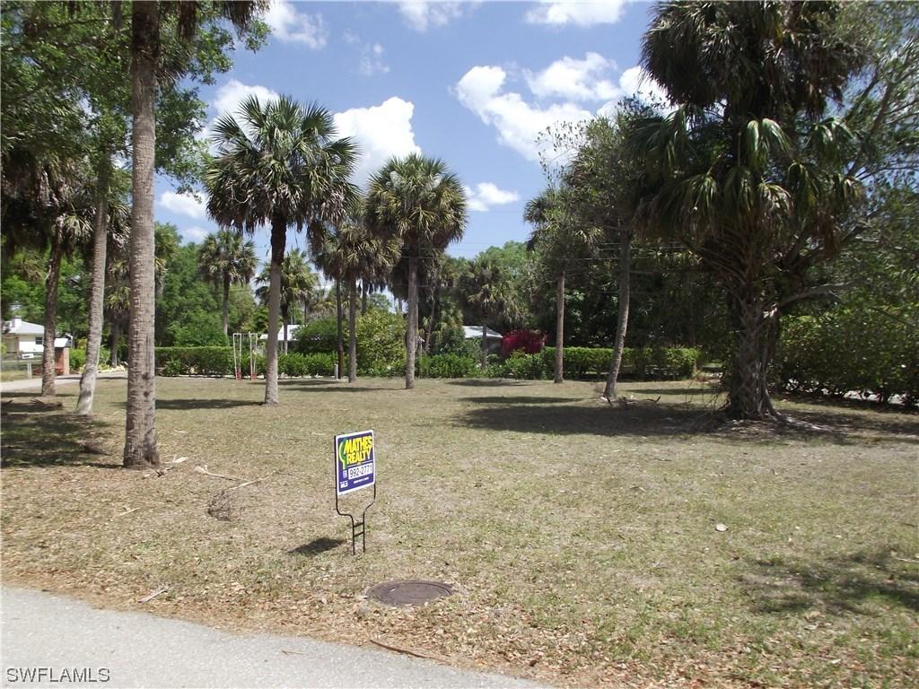 27591 Grove Rd., Bonita Springs, FL 34135
