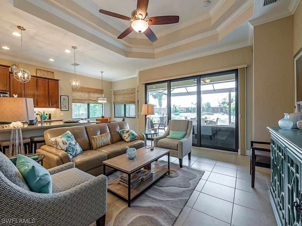 9366 Isla Bella Cir., Bonita Springs, FL 34135