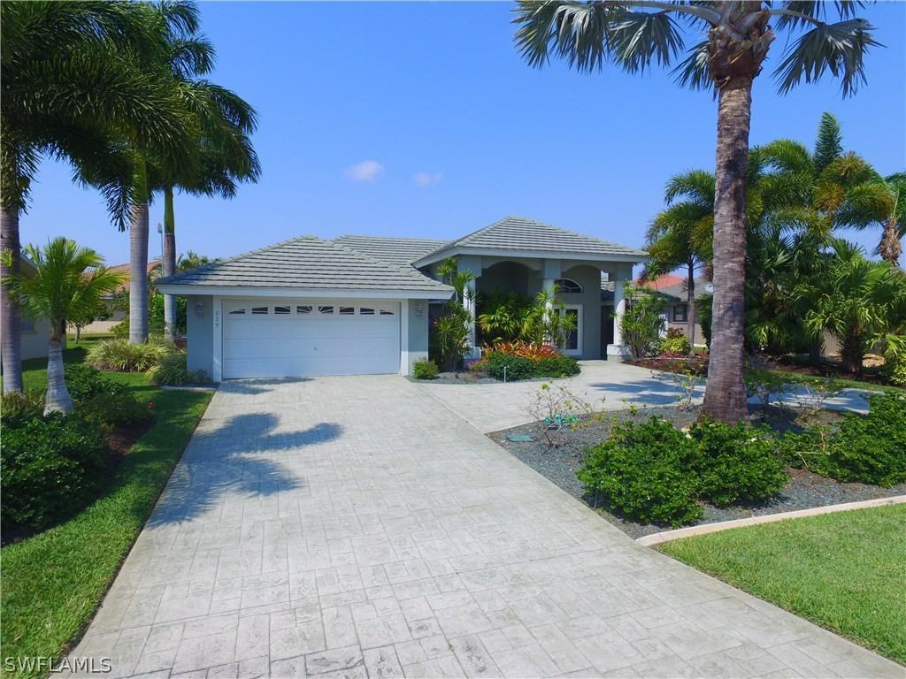 829 SW 51st Ter., Cape Coral, FL 33914