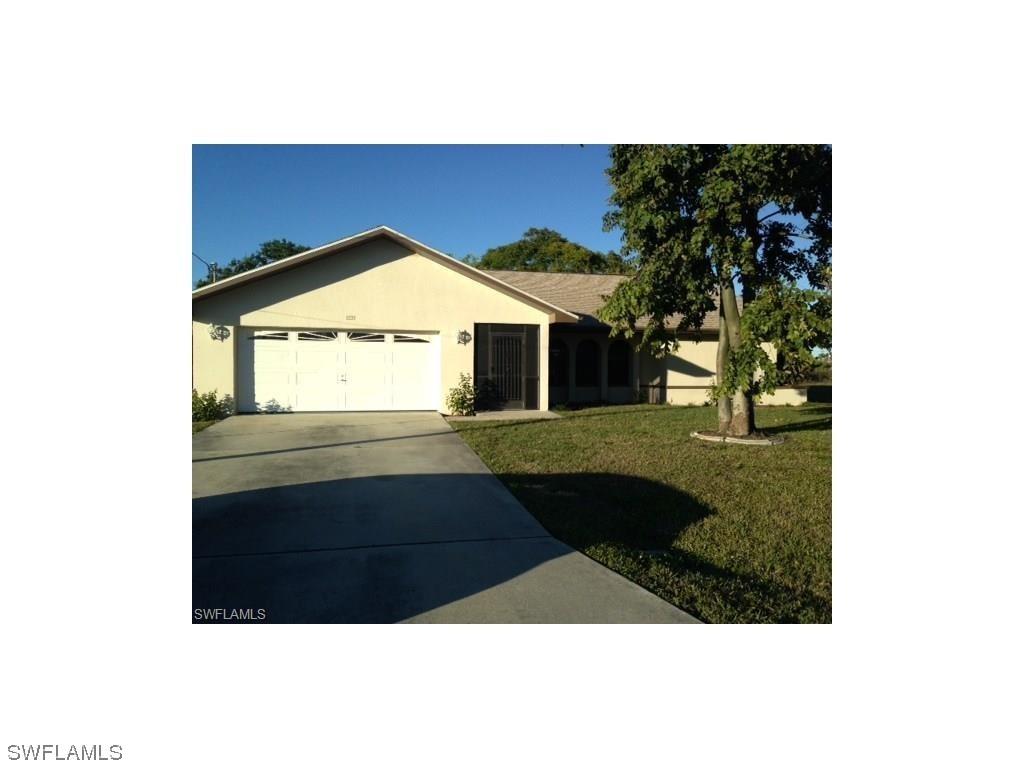 1233 SE 40th St., Cape Coral, FL 33904