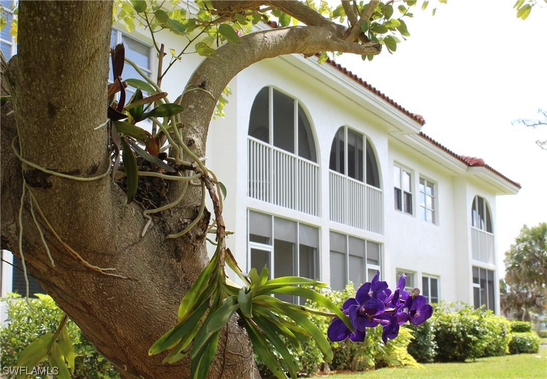 1055 Forest Lakes Dr. #D-114, Naples, FL 34105