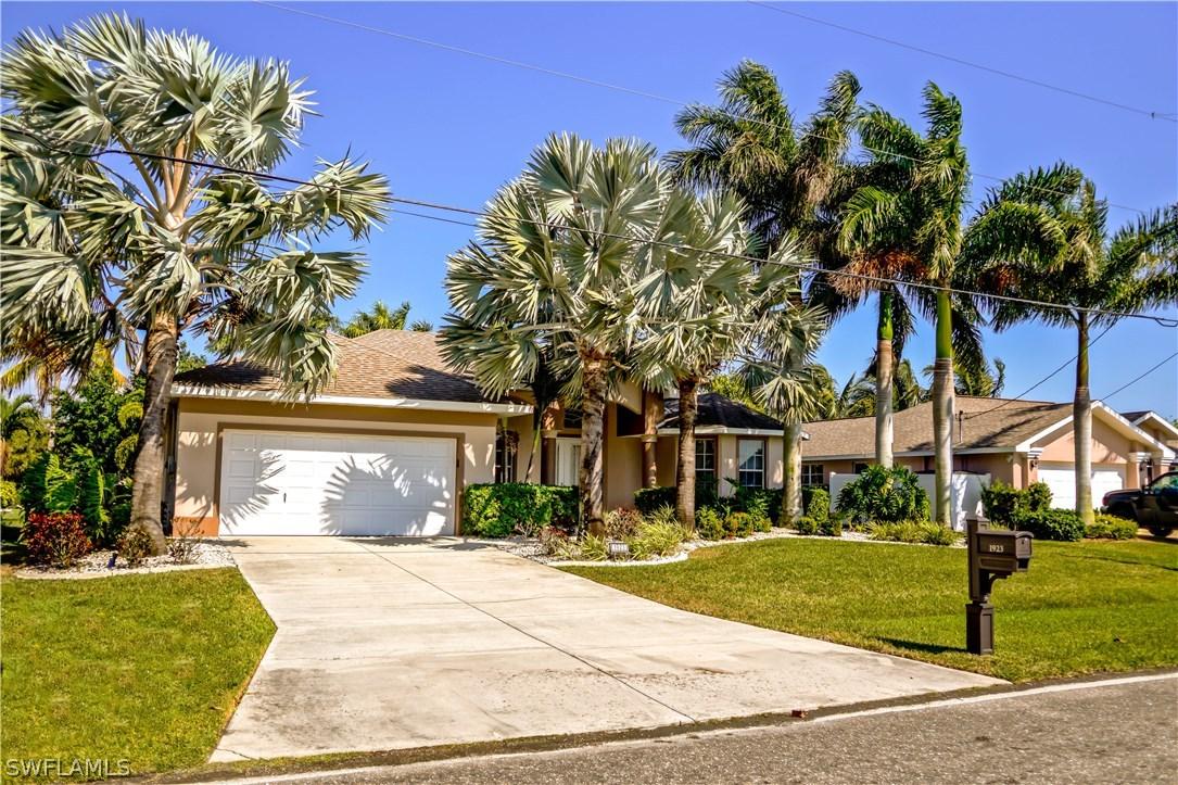 1923 SE 17th Pl., Cape Coral, FL 33990