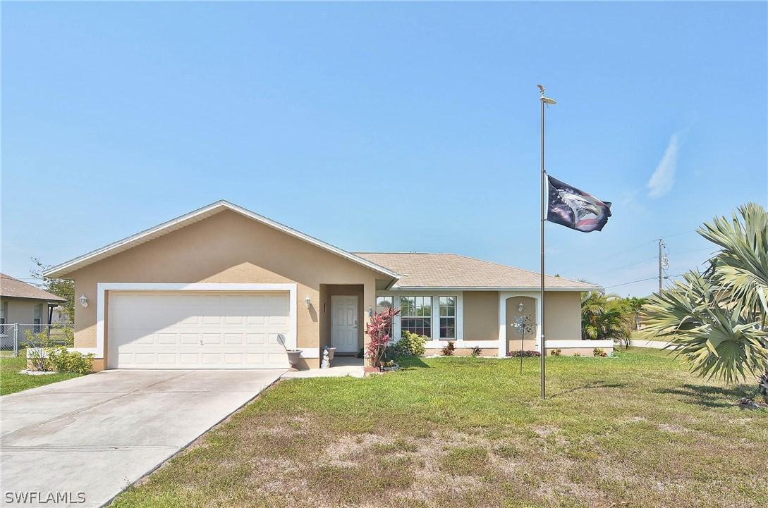 616 SE 11th Ave., Cape Coral, FL 33990