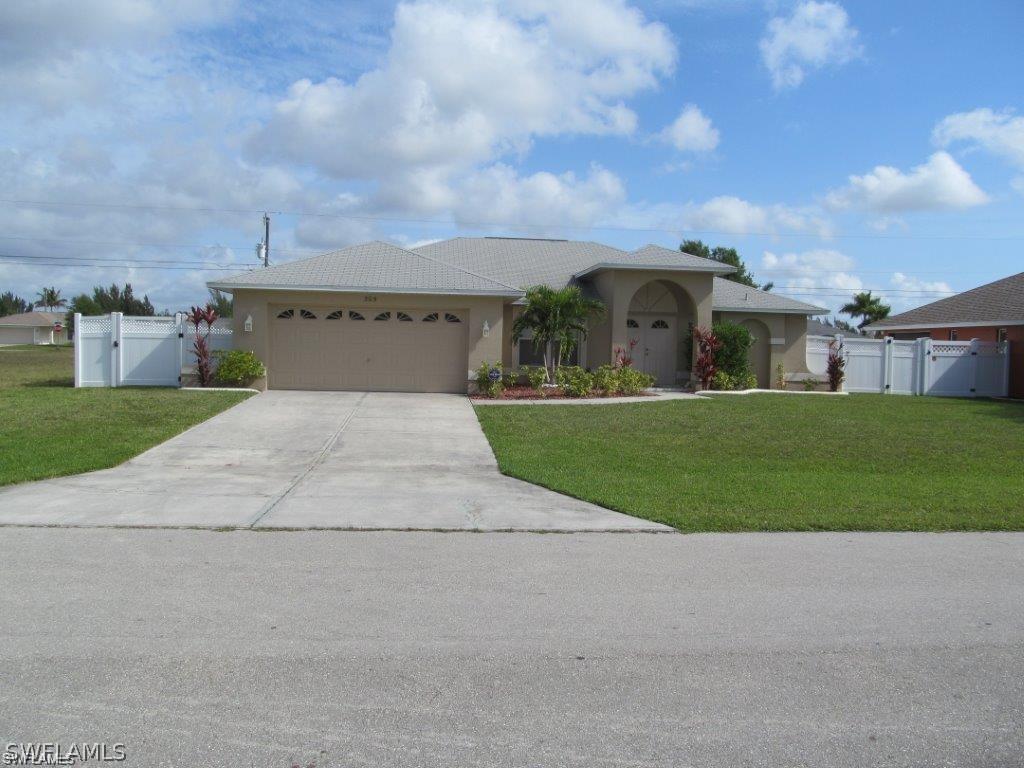 305 SE 18th Ter., Cape Coral, FL 33990