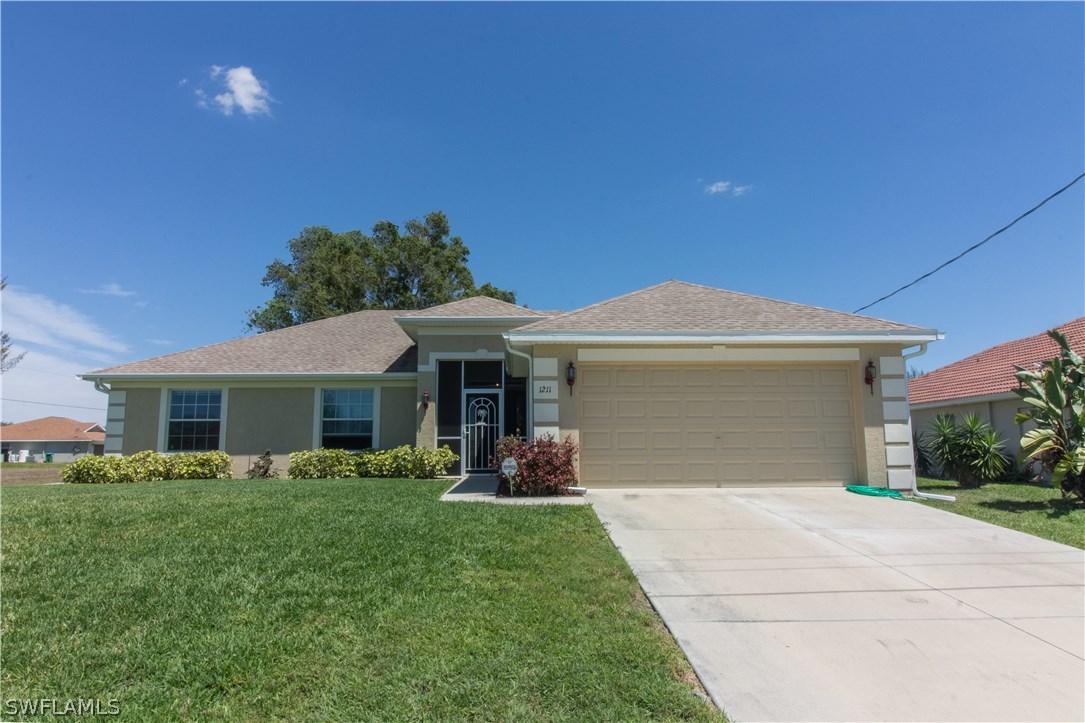 1211 NW 27th Pl., Cape Coral, FL 33993