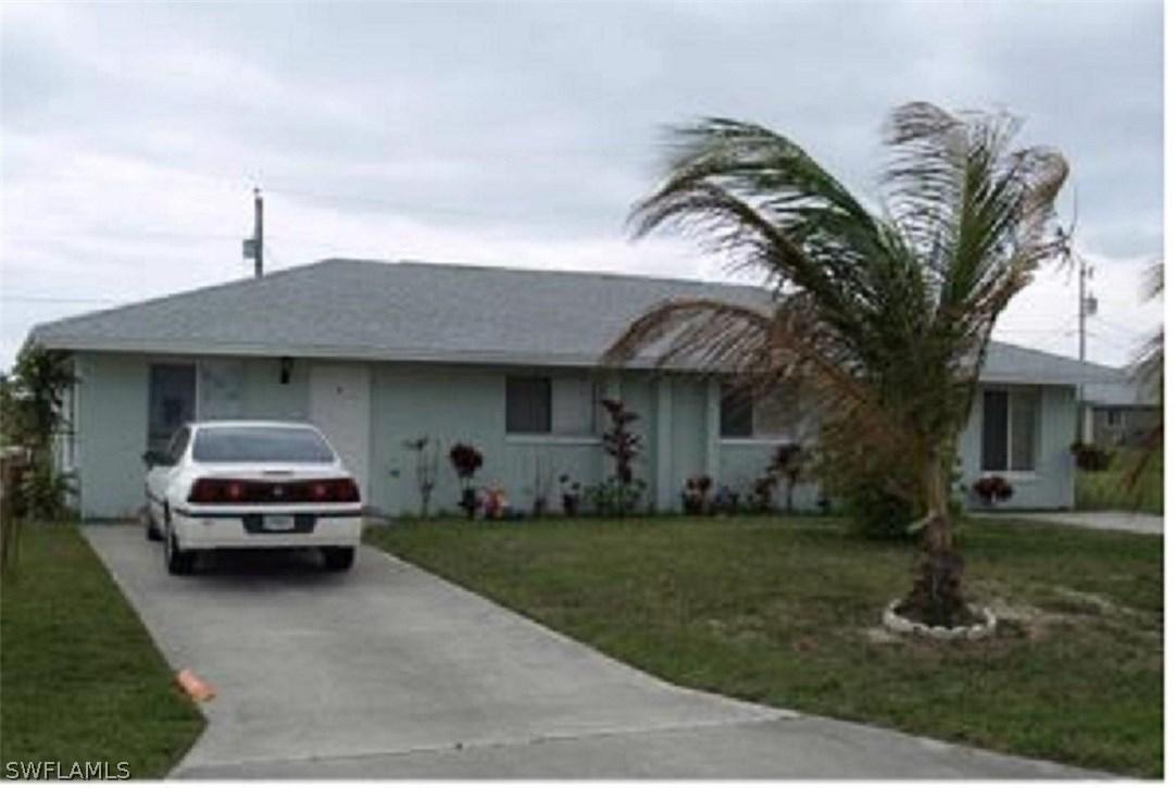 704 SE 9th St. #A-B, Cape Coral, FL 33990
