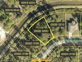 1053 Lilac St., Lehigh Acres, FL 33974