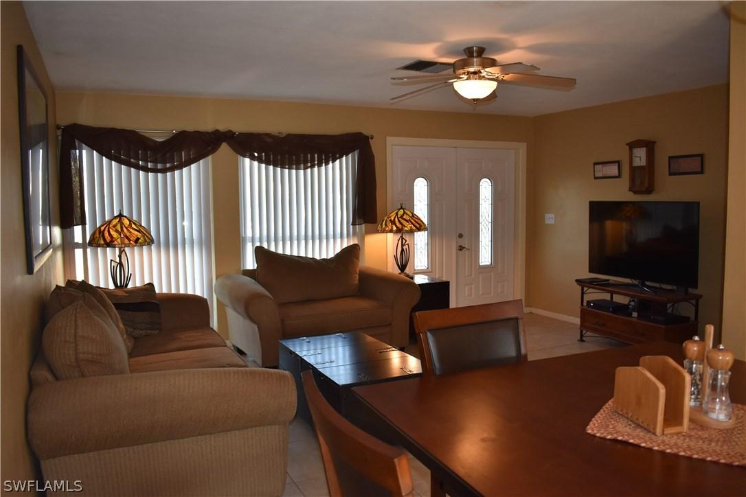 3410 SE 15th Pl., Cape Coral, FL 33904