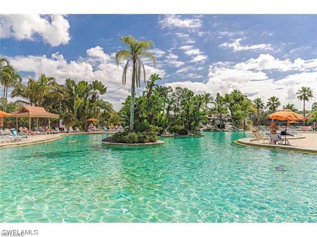 2335 Hidden Lake Dr. #4009, Naples, FL 34112