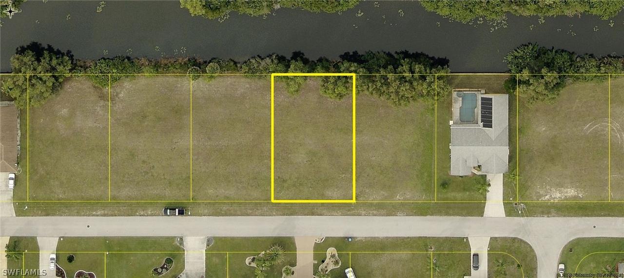 401 SE 2nd St., Cape Coral, FL 33990