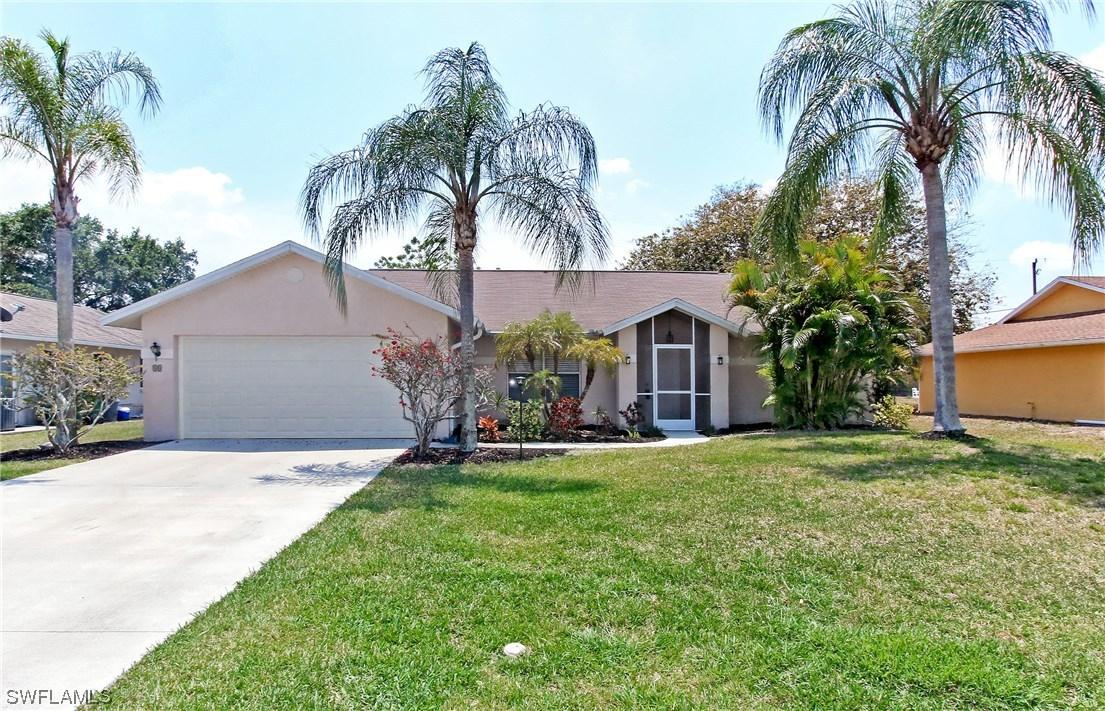 80 Madison Dr., Naples, FL 34110