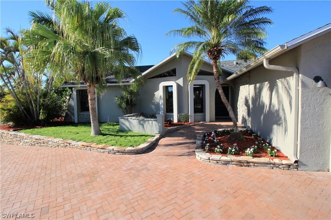 1823 SE 9th Ter., Cape Coral, FL 33990