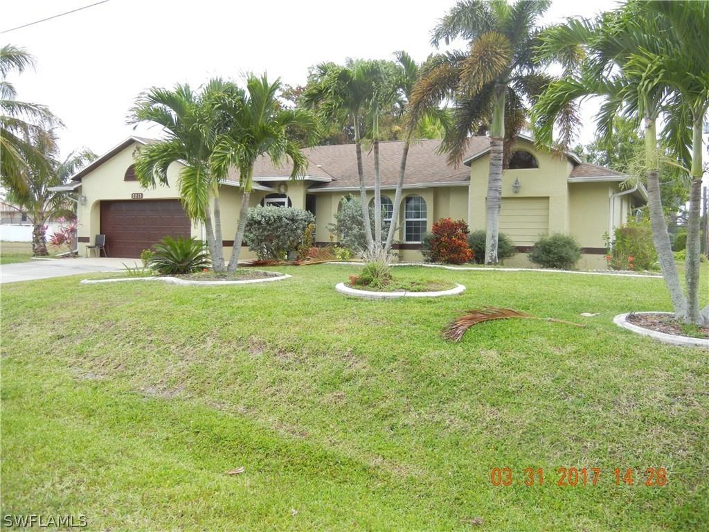 2213 SW 11th Ct., Cape Coral, FL 33991