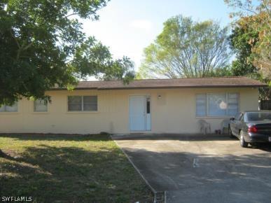 2440 Welch St., Fort Myers, FL 33901
