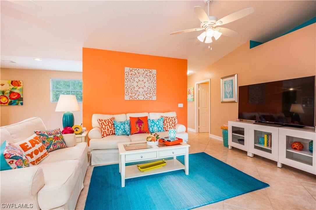 800 Diamond Cir. #808, Naples, FL 34110