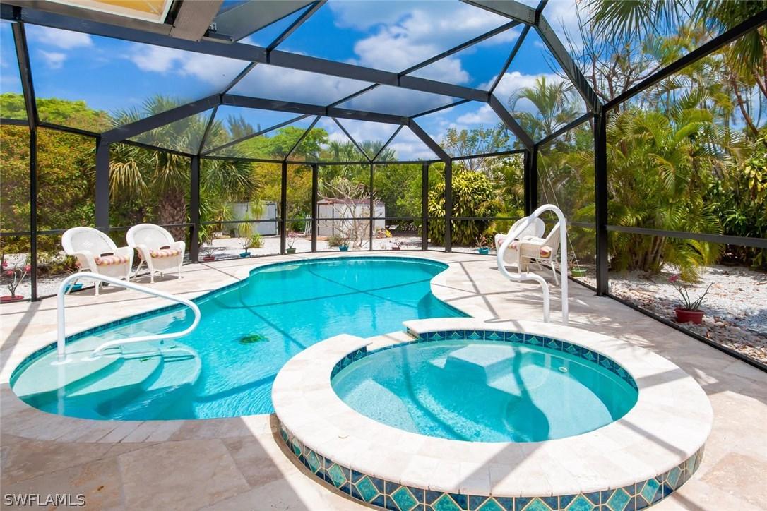 1032 Lindgren Blvd., Sanibel, FL 33957