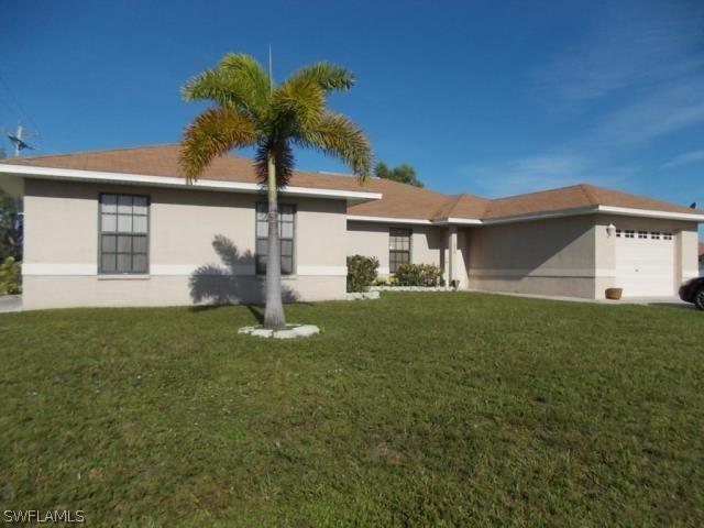1826 SW Santa Barbara Pl., Cape Coral, FL 33991