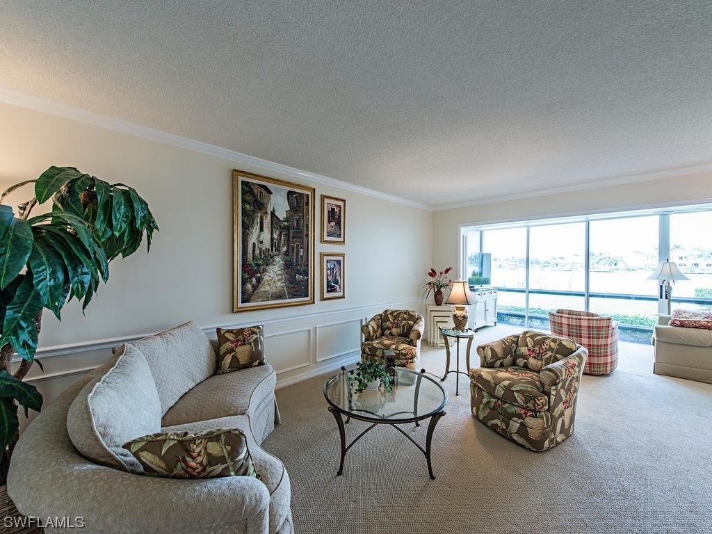 3300 Gulf Shore Blvd. #113, Naples, FL 34103