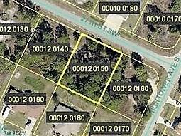 4605 27th St., Lehigh Acres, FL 33973