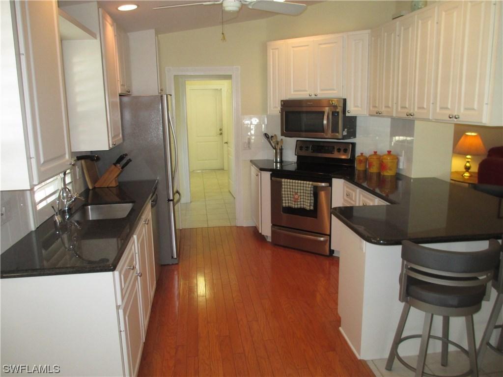 5001 Ventura Ct., Naples, FL 34109