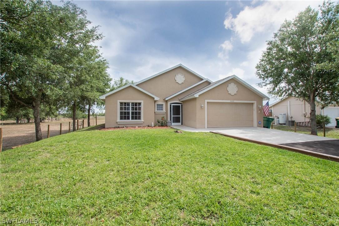 3352 35th Ave., Naples, FL 34120