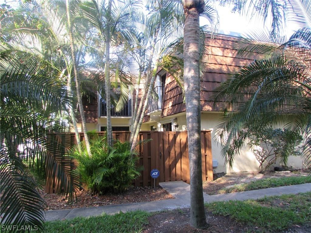 5239 Cedarbend Dr. #4, Fort Myers, FL 33919