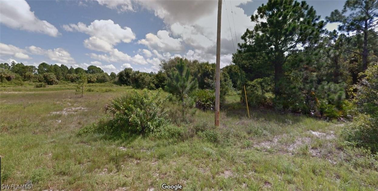 1229 Eburn St., Lehigh Acres, FL 33974