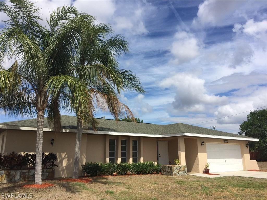 1522 NE 13th Pl., Cape Coral, FL 33909