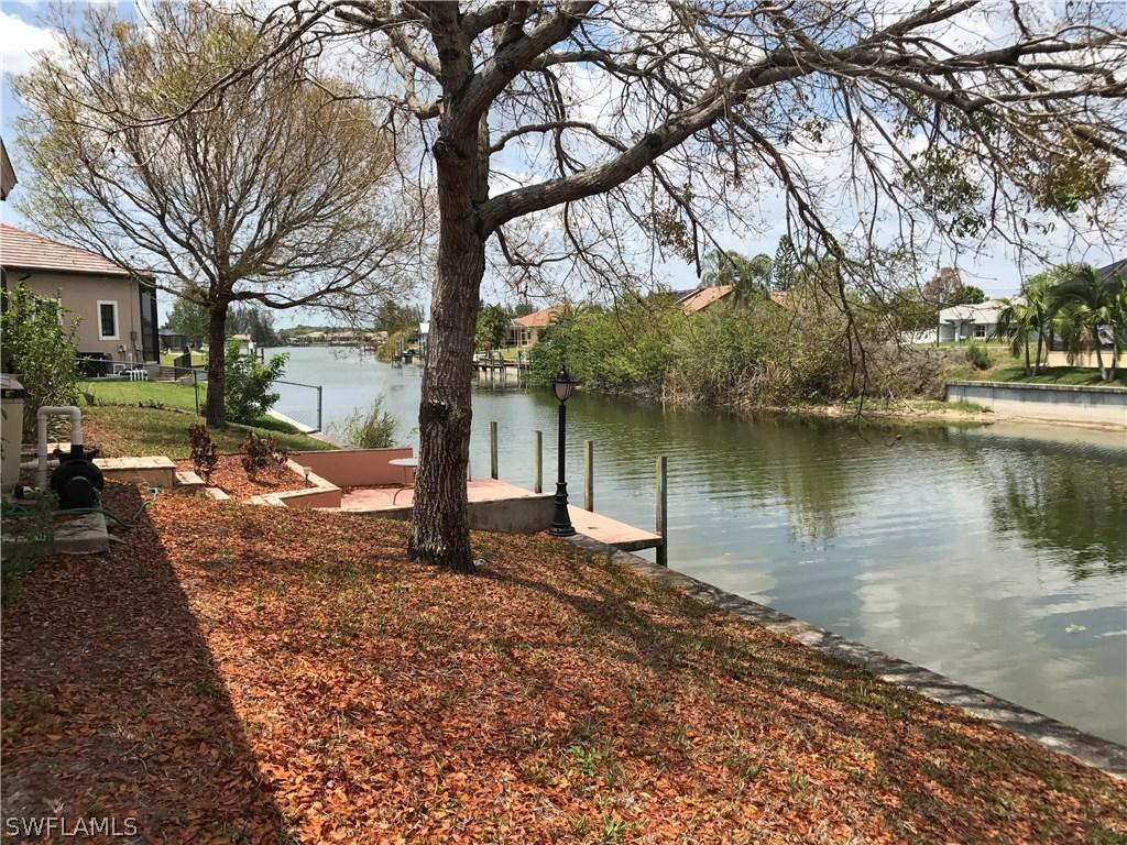 217 SW 12th Ter., Cape Coral, FL 33991