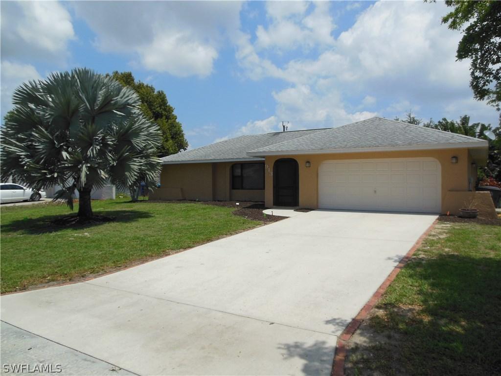 913 SE 20th Pl., Cape Coral, FL 33990
