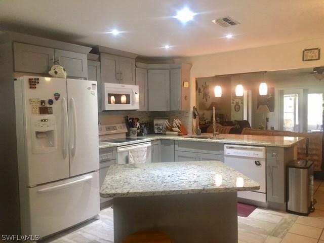 1680 Palmetto Ave., Lehigh Acres, FL 33972