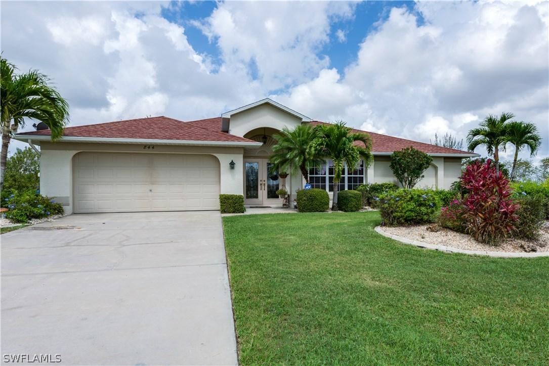 844 NE 6th Ave., Cape Coral, FL 33909