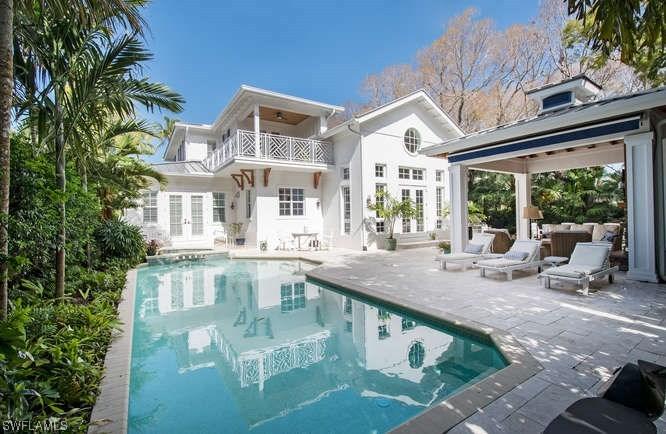 316 3rd Ave., Naples, FL 34102